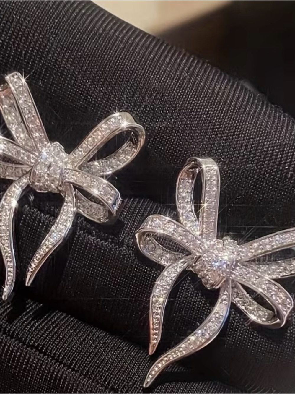 Elegant Crystal Bow Ribbon Stud Earrings